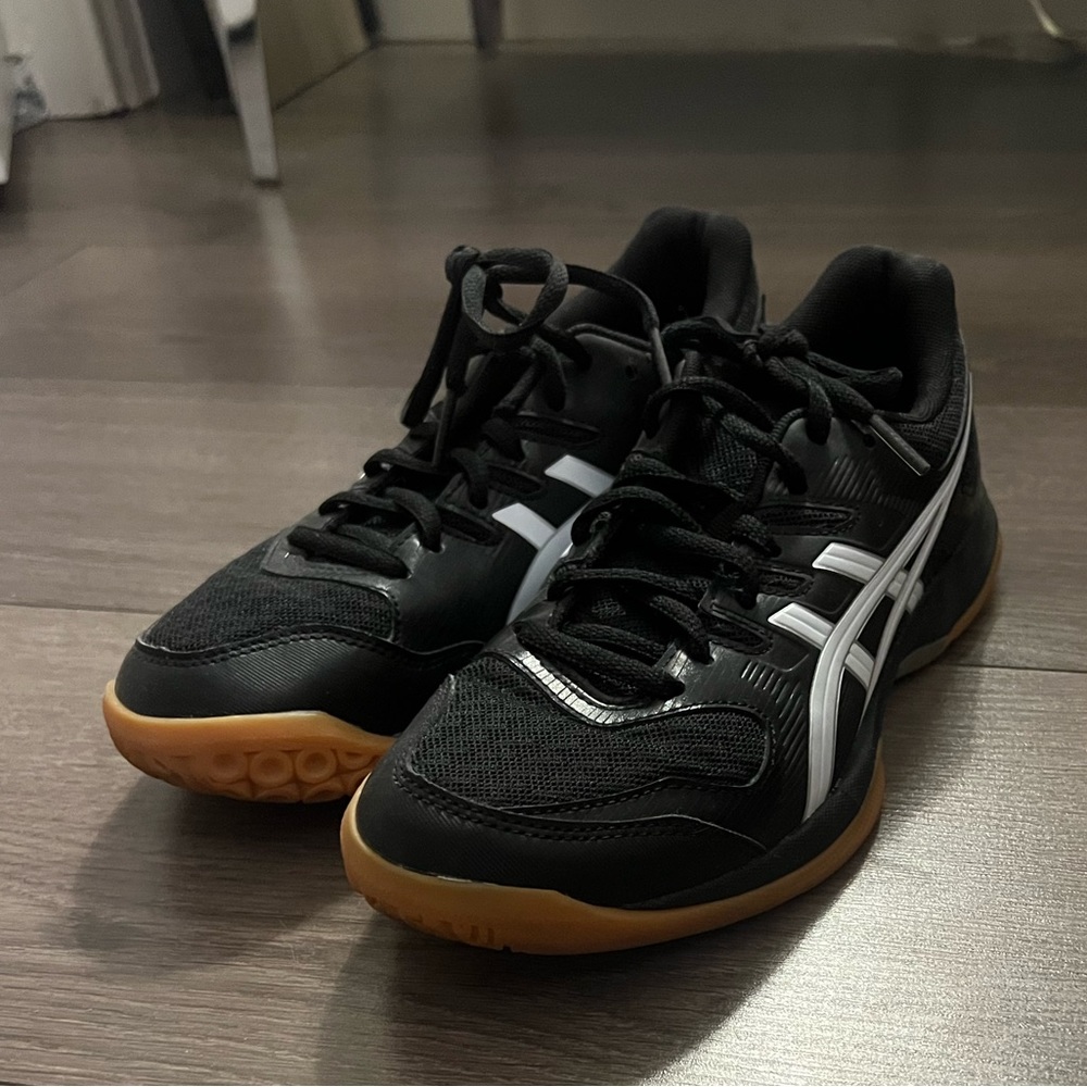 ASICS Gel Rocket Sz 6.5